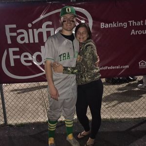 Meet your Posher, Cloe